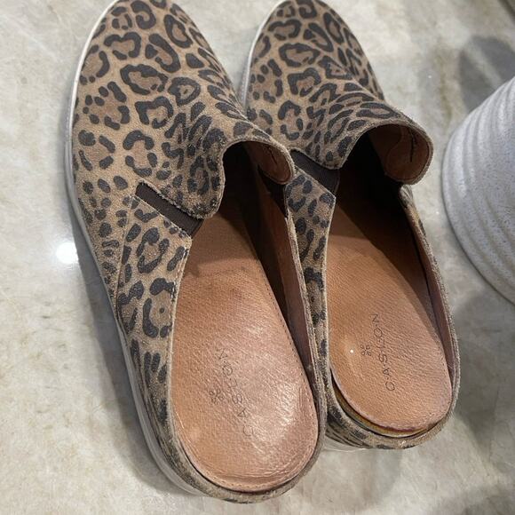Caslon cheetah leopard slip on platform sneakers Sz 9-1/2 - Picture 6 of 11